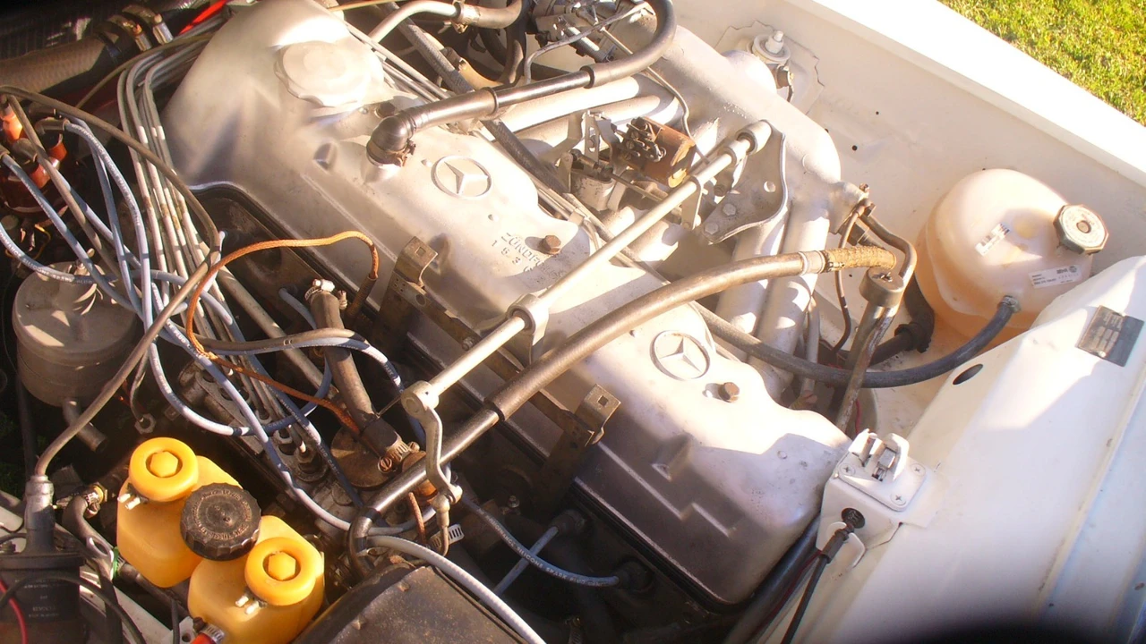 1965 Mercedes-Benz - Image 12 of 21