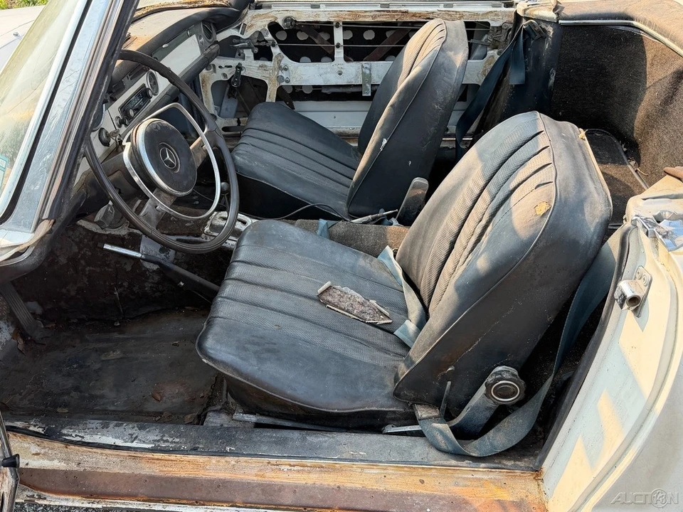 1965 Mercedes-Benz W113 SL-Class - Image 16 of 31