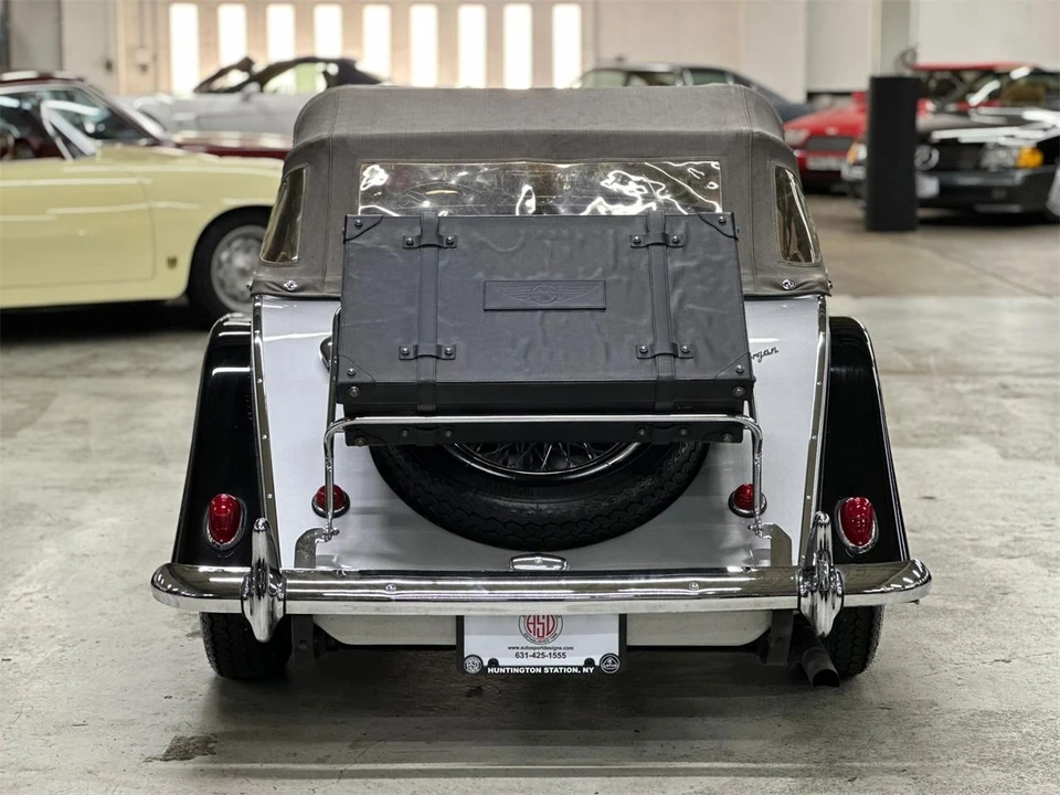 1965 Morgan Plus 4 - Image 10 of 31
