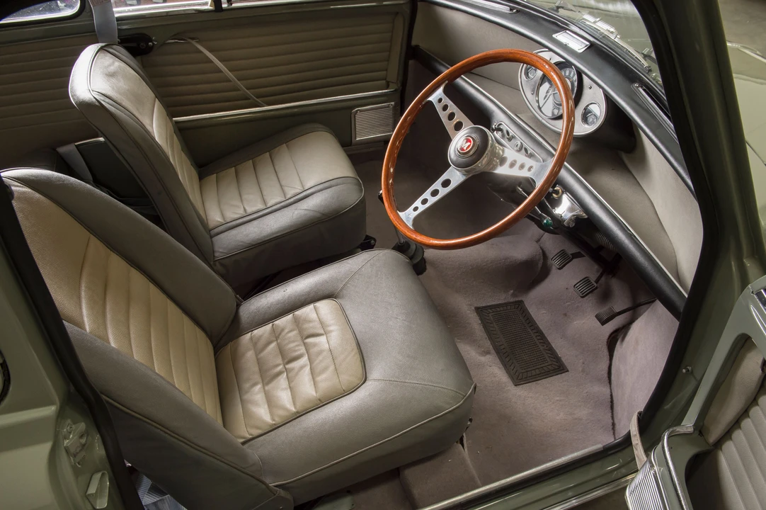 1965 Morris - Image 9 of 18