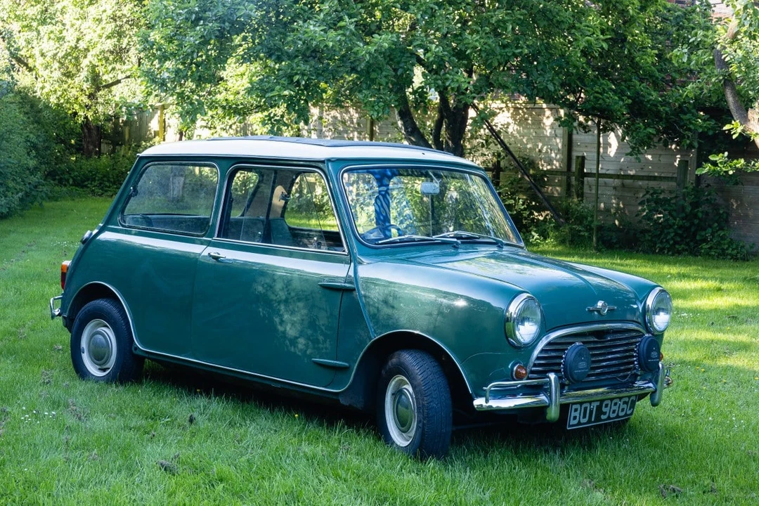 1965 Morris - Image 2 of 30
