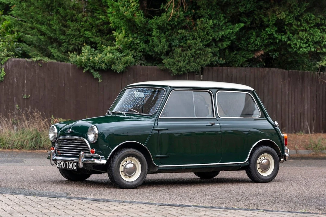 1965 Morris - Image 8 of 30
