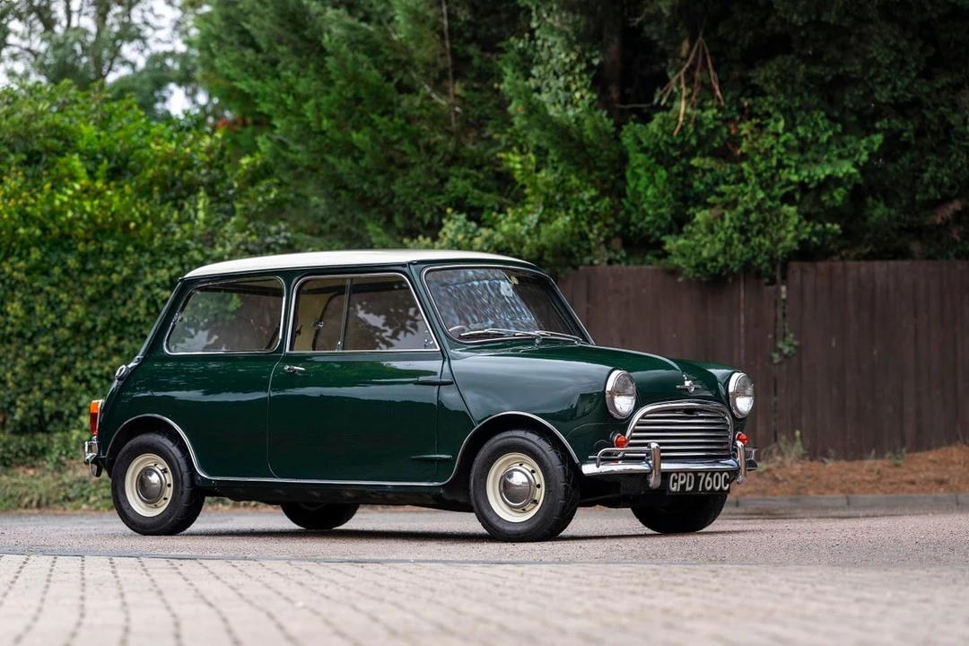1965 Morris - Image 2 of 30