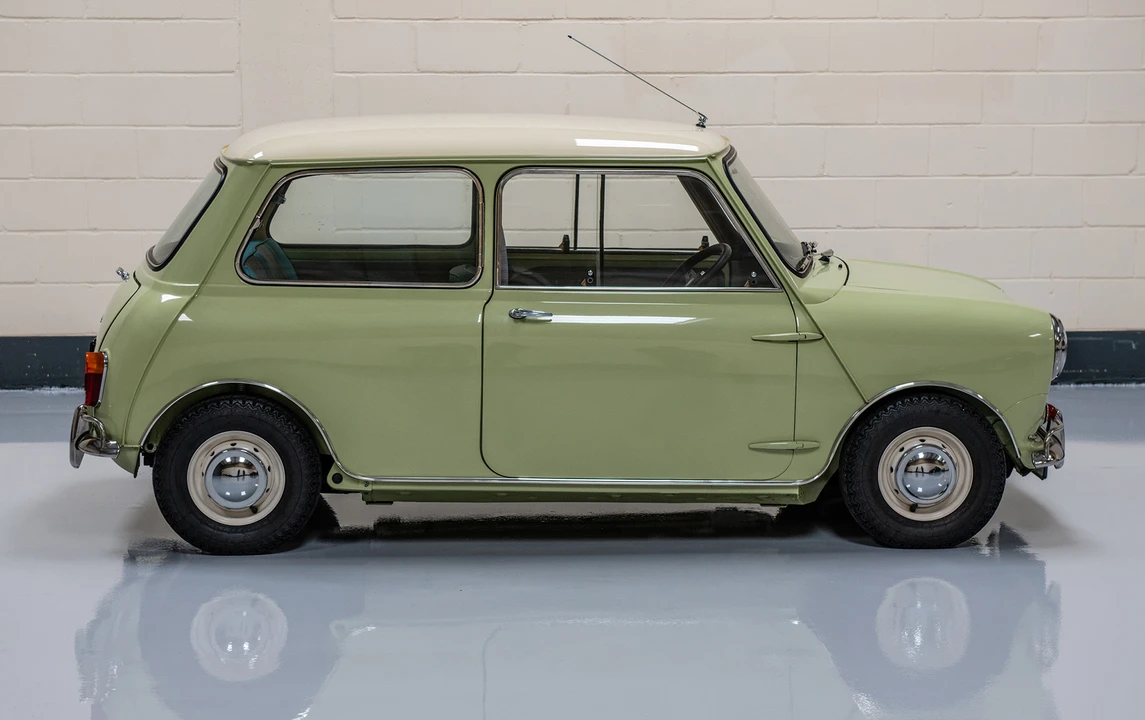 1965 Morris - Image 2 of 15