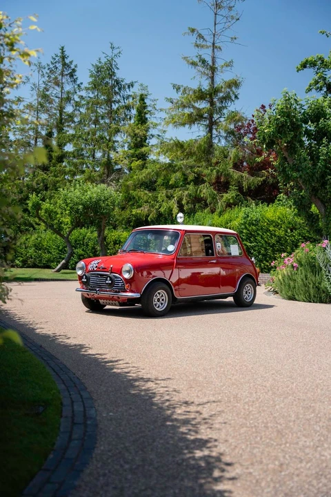 1965 Morris - Image 18 of 31