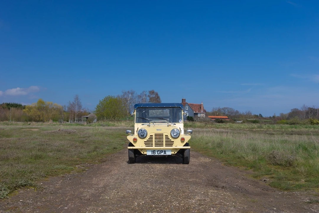 1965 Morris - Image 14 of 30