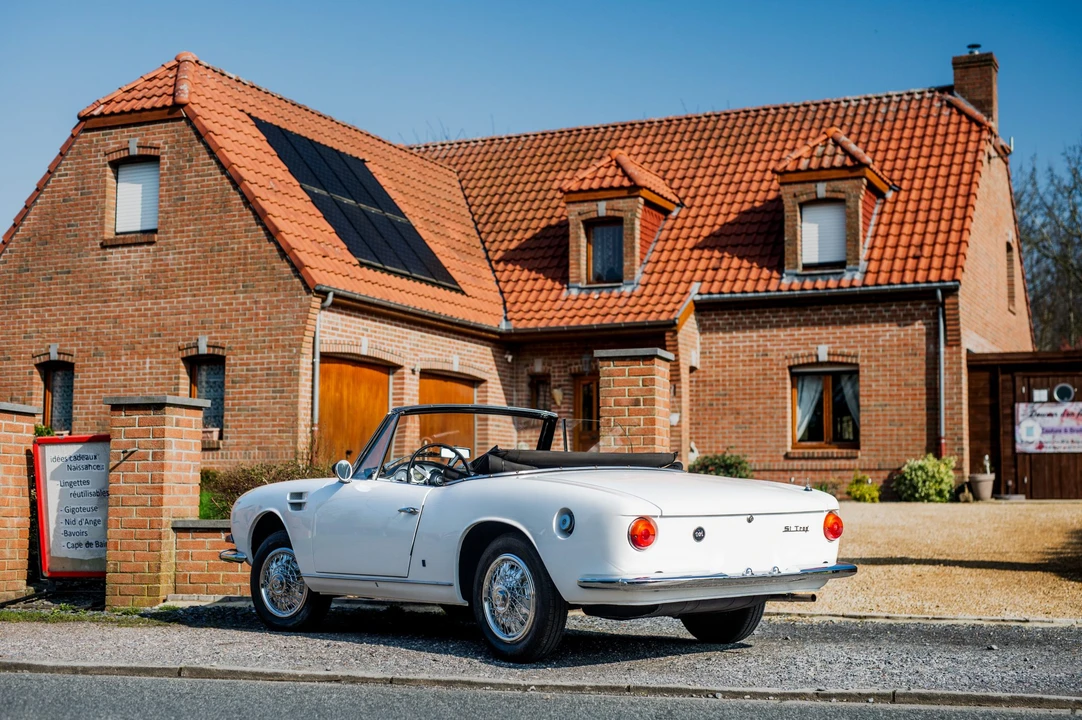 1965 Fiat 850 Spider - Image 10 of 31