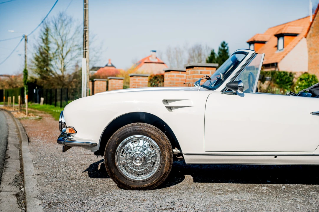 1965 Fiat 850 Spider - Image 25 of 31