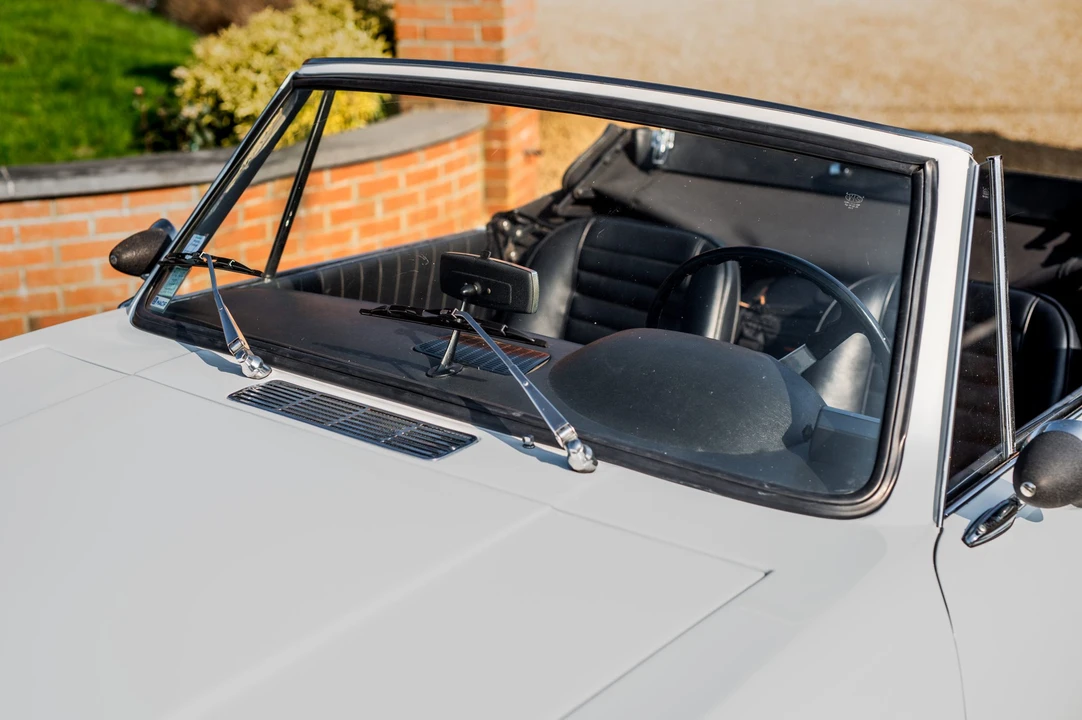 1965 Fiat 850 Spider - Image 23 of 31