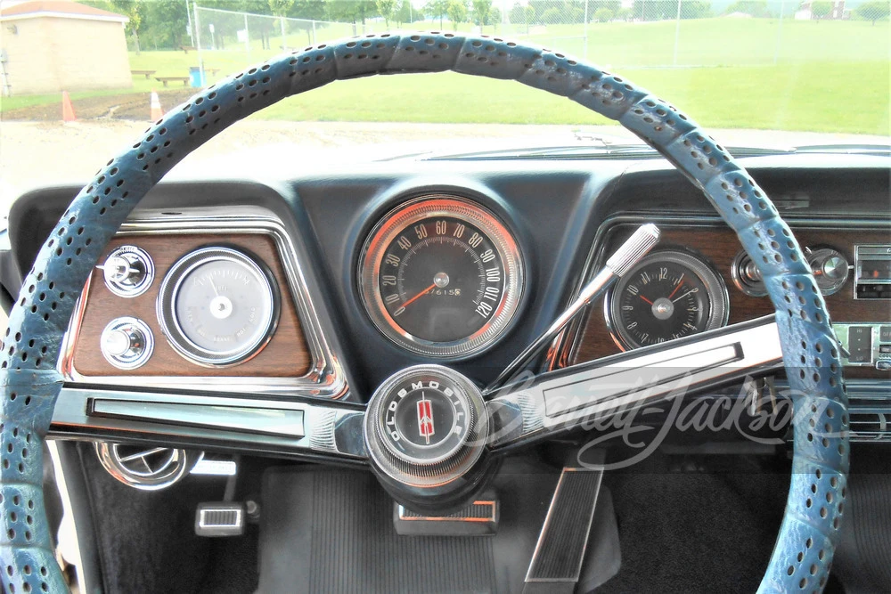 1965 Oldsmobile 98 - Image 5 of 11