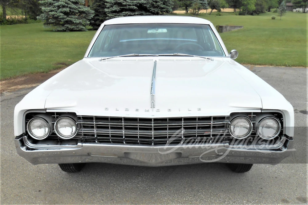1965 Oldsmobile 98 - Image 9 of 11