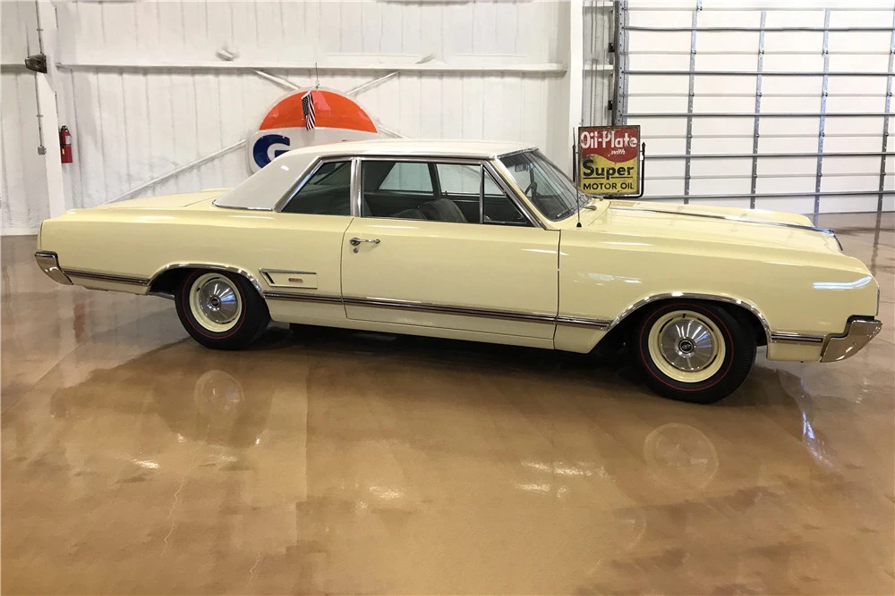 1965 Oldsmobile 442 1st Gen - Image 5 of 5