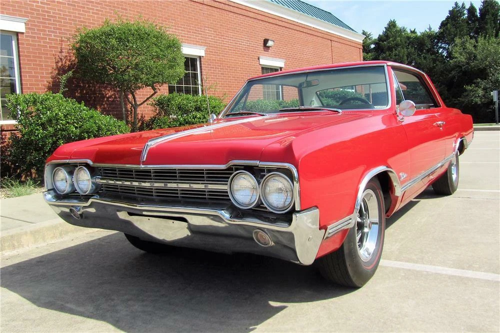 1965 Oldsmobile Cutlass 2nd Gen - Image 2 of 5
