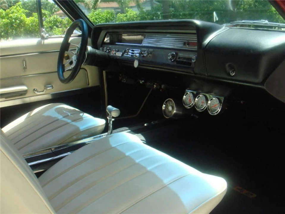 1965 Oldsmobile Cutlass 2nd Gen - Image 4 of 5