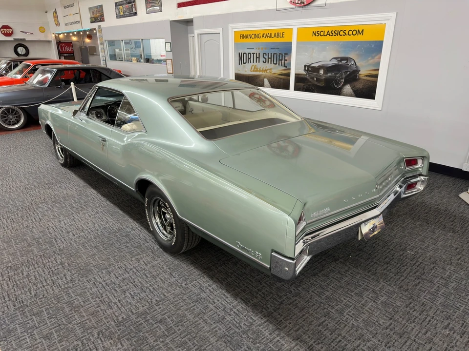 1965 Oldsmobile 88 - Image 8 of 21