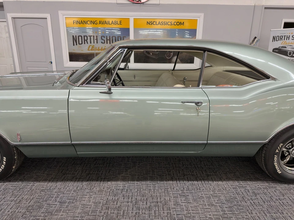 1965 Oldsmobile 88 - Image 5 of 21