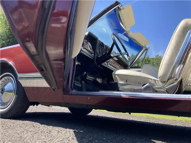 1965 Oldsmobile 98 - Image 6 of 12