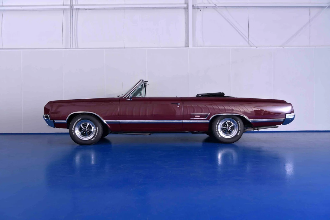 1965 Oldsmobile 442 1st Gen - Image 8 of 31