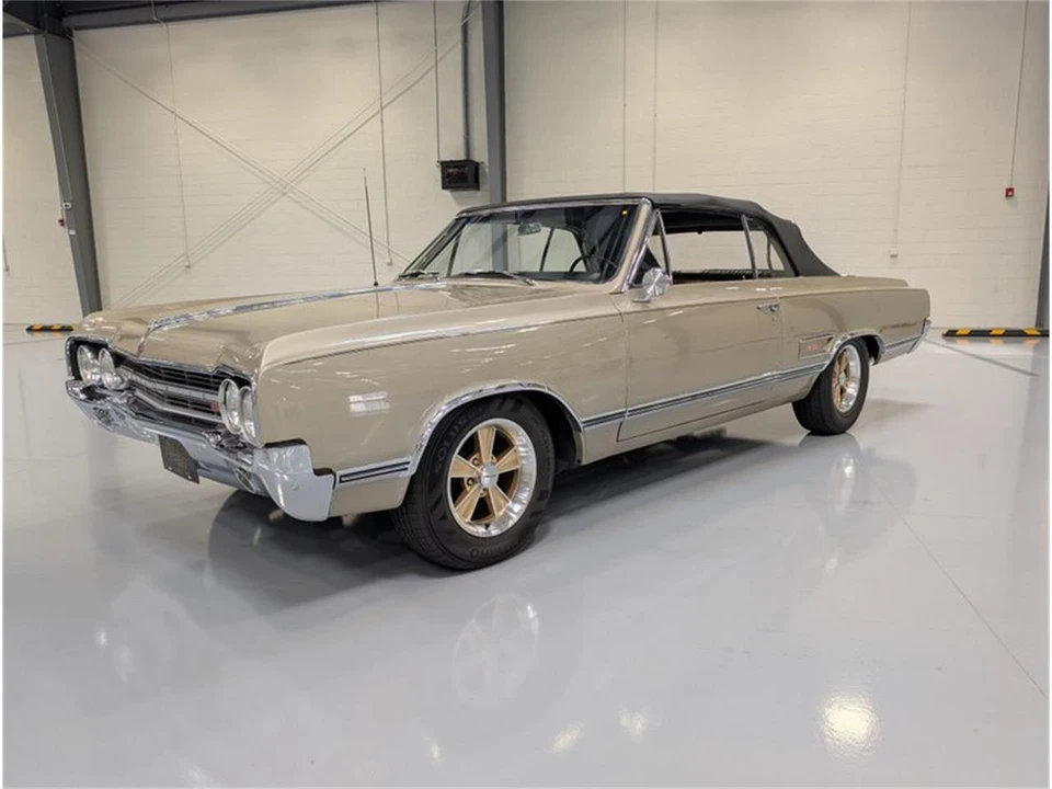 1965 Oldsmobile 442 1st Gen - Image 2 of 21