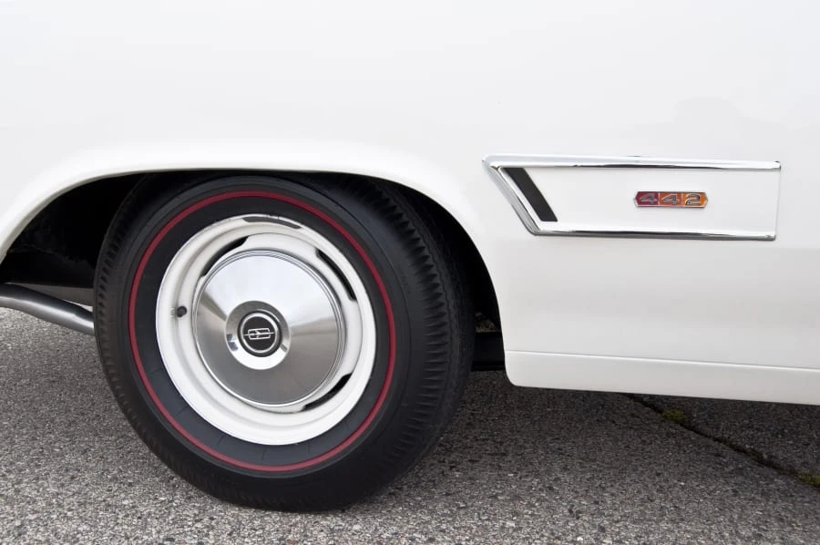 1965 Oldsmobile 442 1st Gen - Image 9 of 12