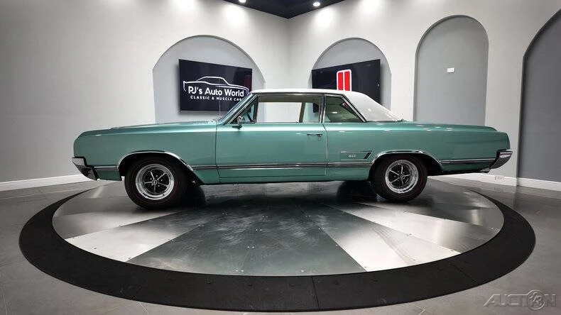 1965 Oldsmobile 442 1st Gen - Image 4 of 21