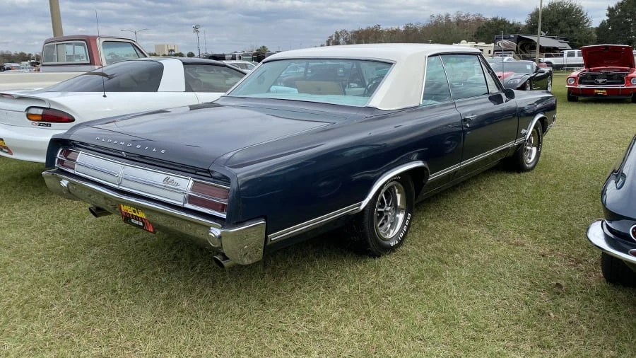 1965 Oldsmobile 442 1st Gen - Image 5 of 5