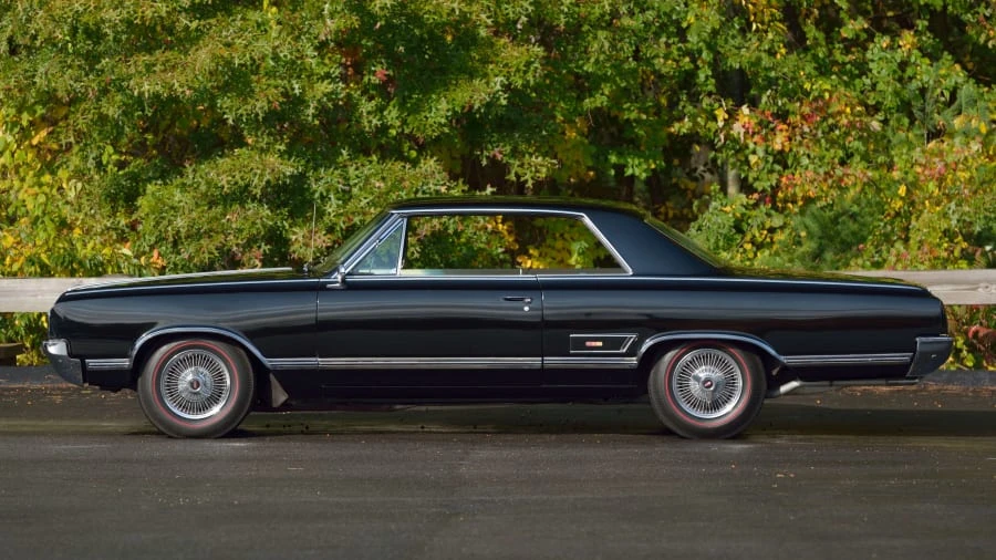 1965 Oldsmobile 442 1st Gen - Image 8 of 31