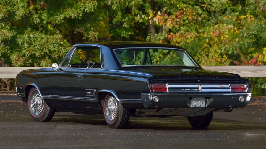 1965 Oldsmobile 442 1st Gen - Image 13 of 31