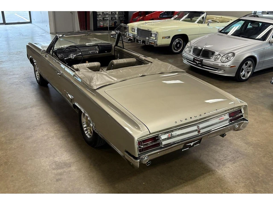1965 Oldsmobile 442 1st Gen - Image 15 of 31