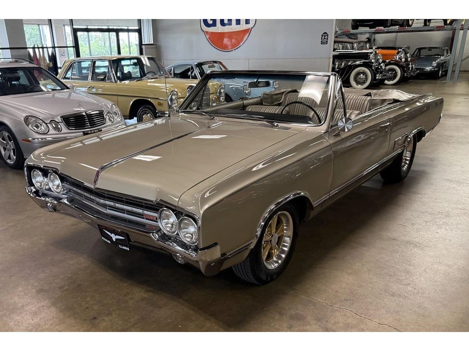 1965 Oldsmobile 442 1st Gen - Image 10 of 31