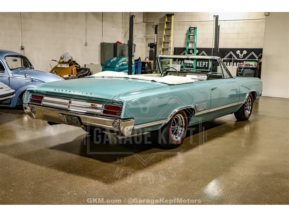 1965 Oldsmobile 442 1st Gen - Image 23 of 31