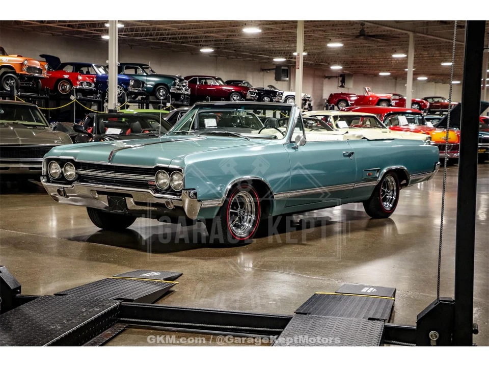 1965 Oldsmobile 442 1st Gen - Image 18 of 31