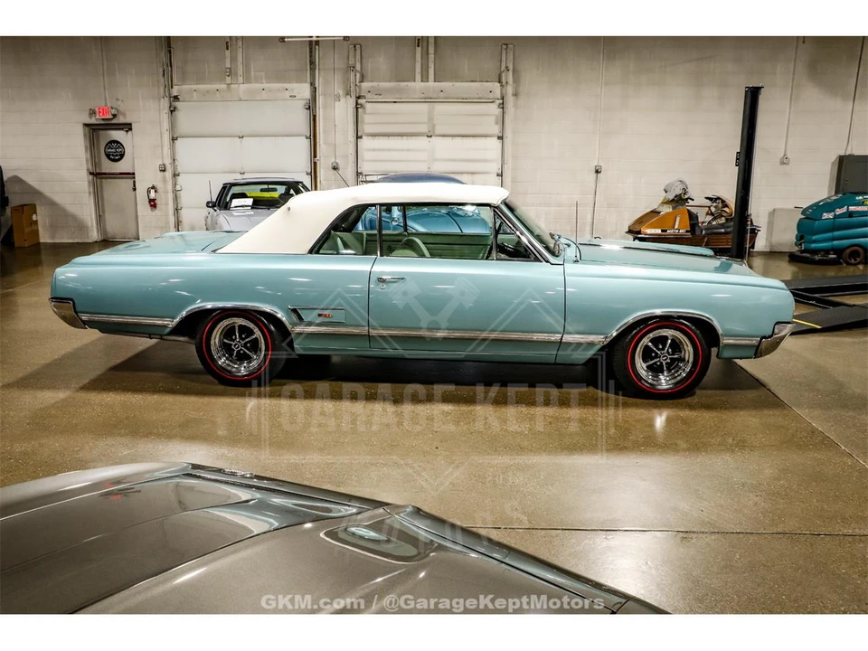 1965 Oldsmobile 442 1st Gen - Image 8 of 31