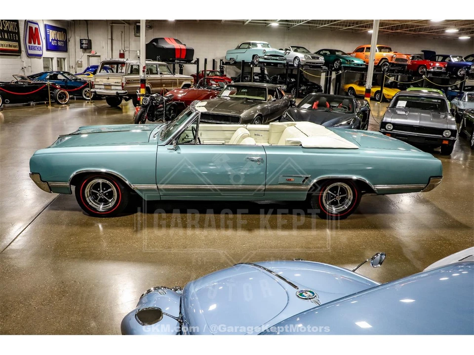1965 Oldsmobile 442 1st Gen - Image 20 of 31