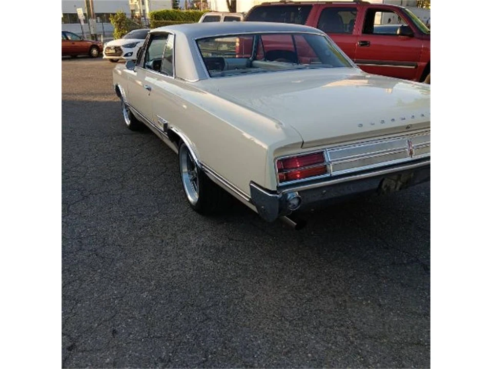 1965 Oldsmobile 442 1st Gen - Image 18 of 25