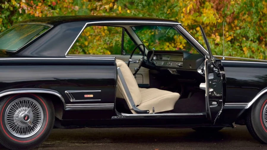 1965 Oldsmobile 442 1st Gen - Image 16 of 17