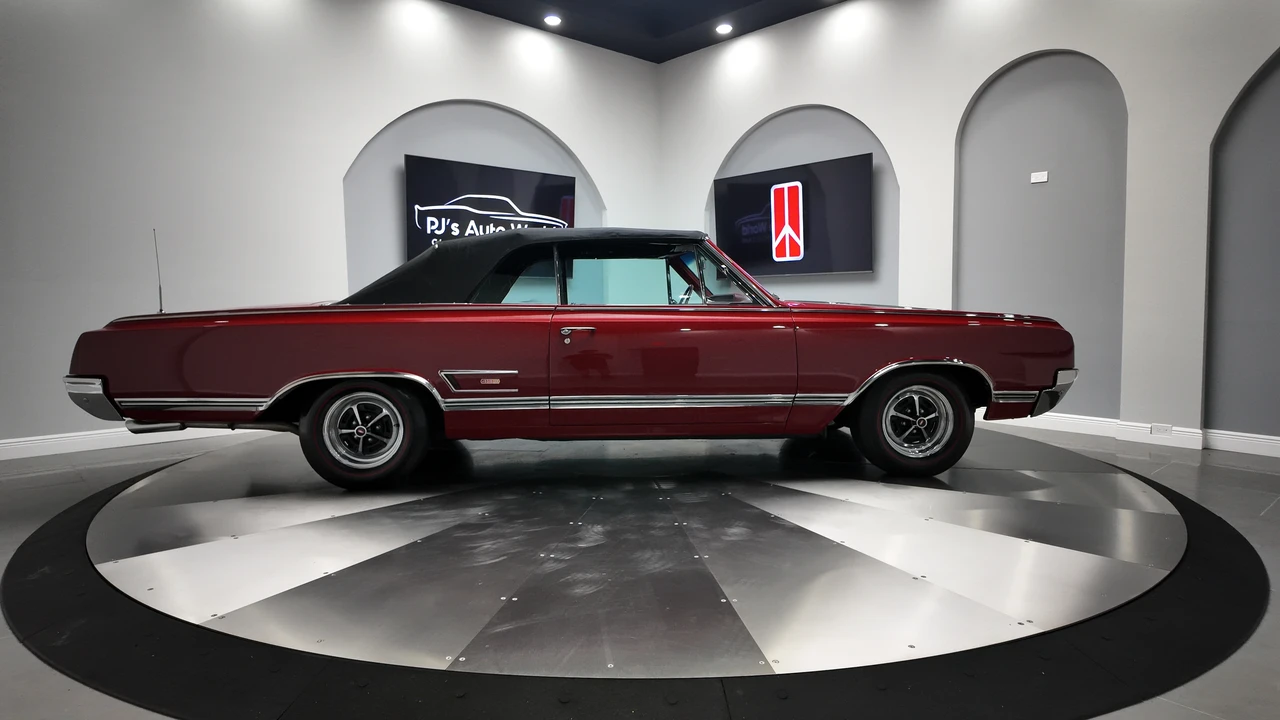 1965 Oldsmobile 442 1st Gen - Image 12 of 31