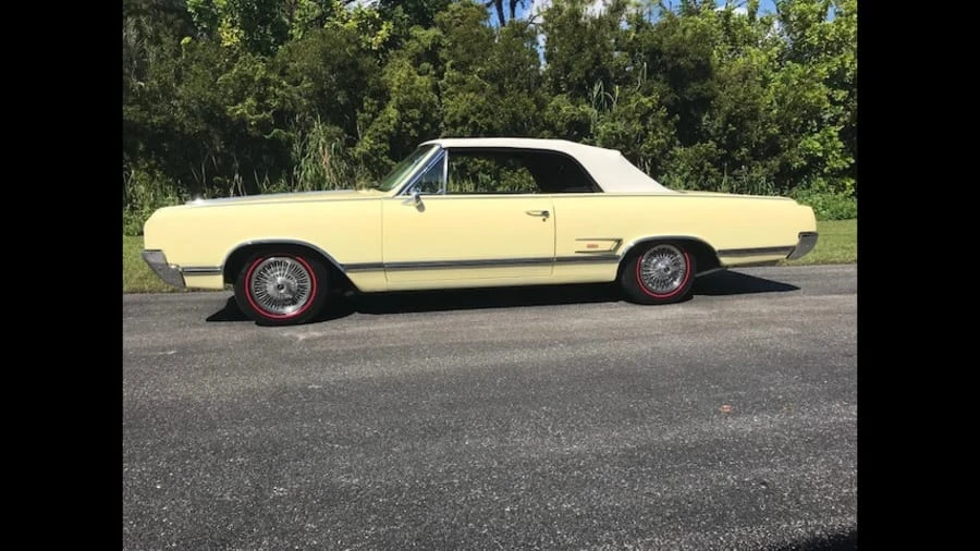 1965 Oldsmobile 442 1st Gen - Image 10 of 11