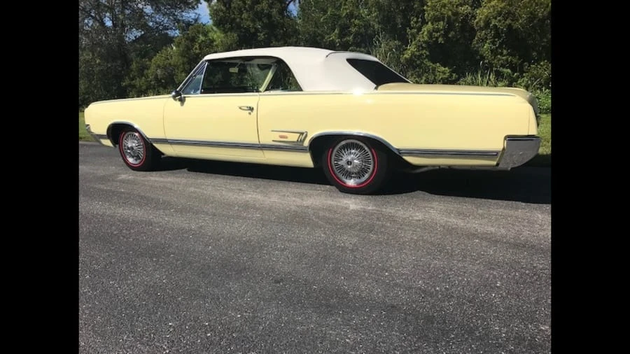 1965 Oldsmobile 442 1st Gen - Image 9 of 11
