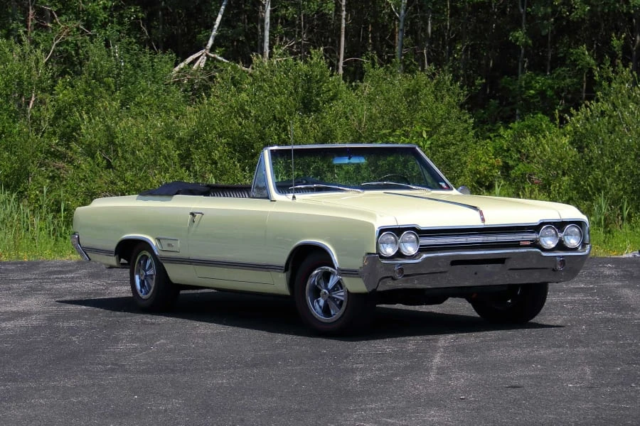 1965 Oldsmobile 442 1st Gen - Image 13 of 31