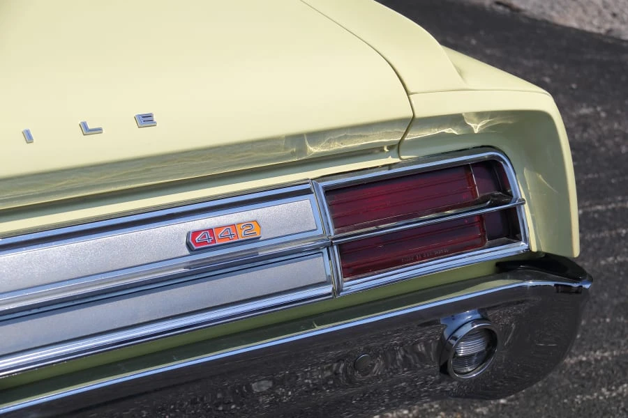 1965 Oldsmobile 442 1st Gen - Image 16 of 31
