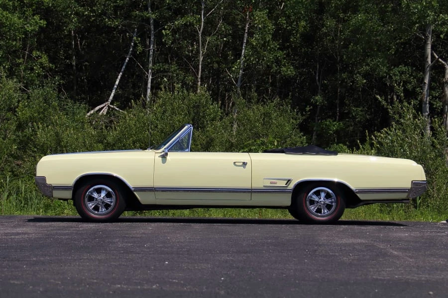 1965 Oldsmobile 442 1st Gen - Image 2 of 31
