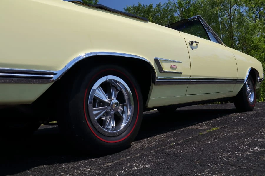 1965 Oldsmobile 442 1st Gen - Image 19 of 31