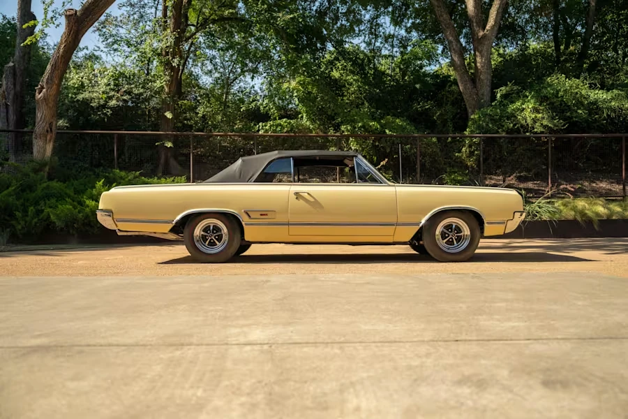 1965 Oldsmobile 442 1st Gen - Image 2 of 31