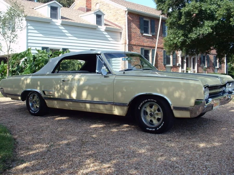 1965 Oldsmobile 442 1st Gen - Image 8 of 8