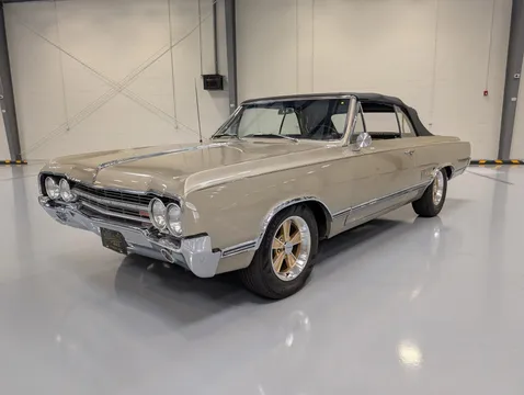 1965 Oldsmobile 442 Cutlass