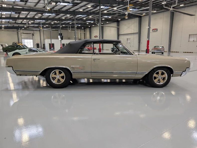 1965 Oldsmobile 442 1st Gen - Image 9 of 22