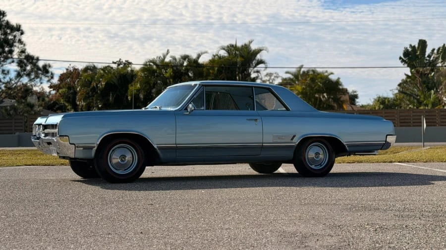 1965 Oldsmobile 442 1st Gen - Image 8 of 31