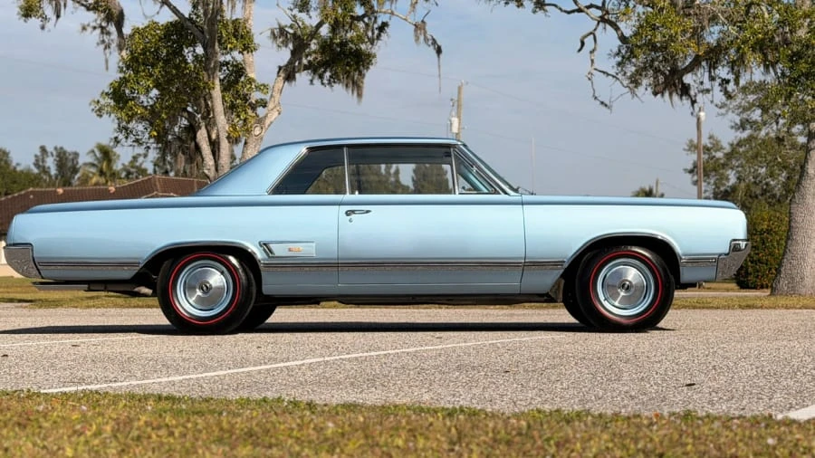 1965 Oldsmobile 442 1st Gen - Image 2 of 31