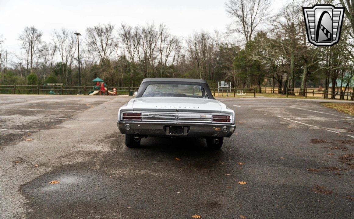 1965 Oldsmobile 442 1st Gen - Image 10 of 12